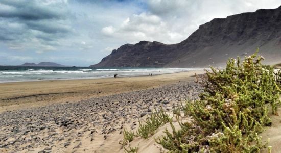 Les 6 meilleures plages pour le surf aux îles Canaries