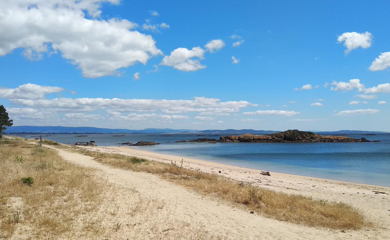 Photo de Illa beach avec caillou fin clair de surface