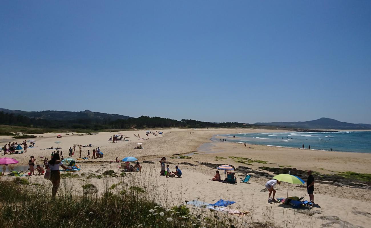 Photo de Rio de Sieira beach avec sable lumineux de surface