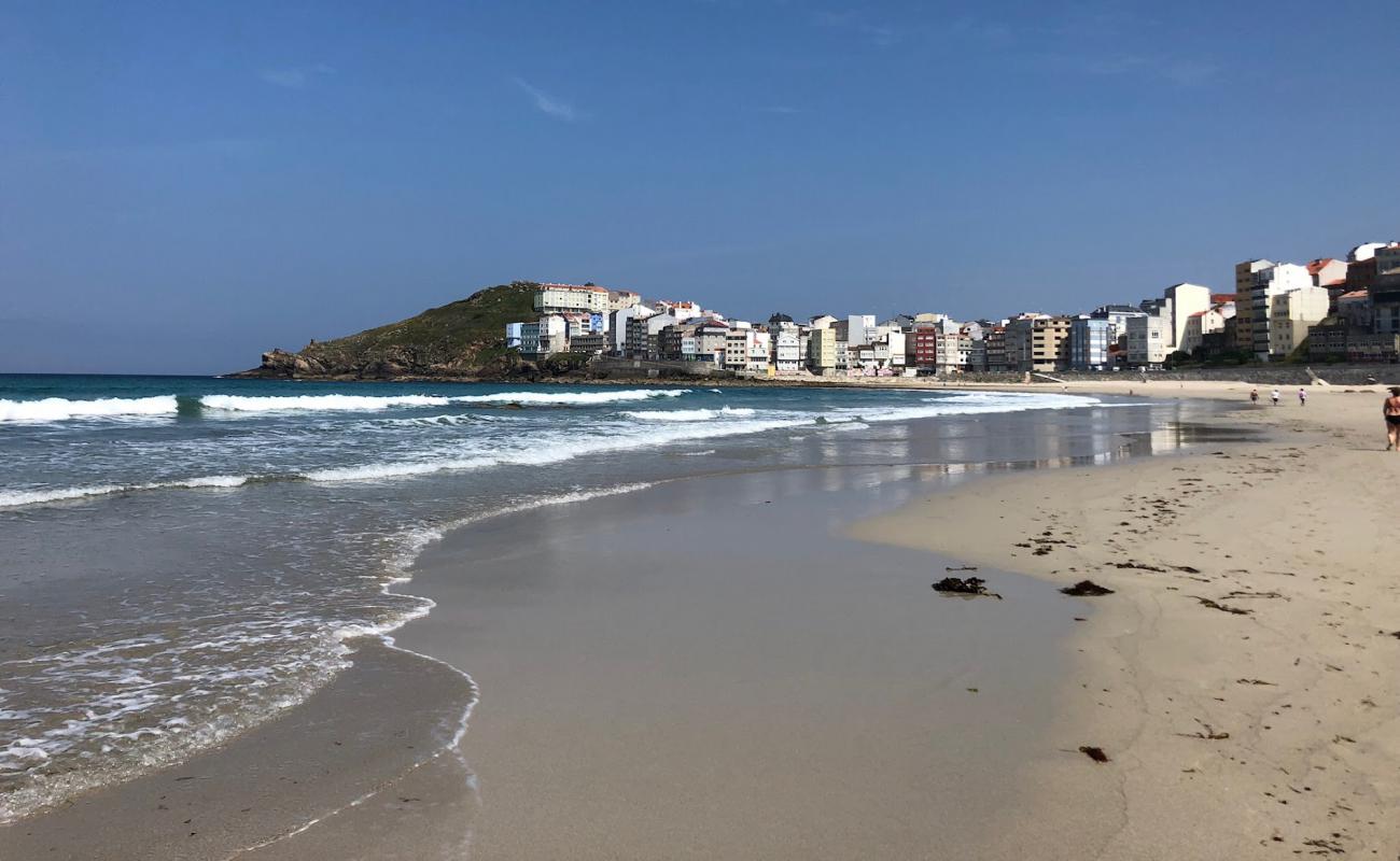 Photo de Praia de Area Maior avec sable fin blanc de surface