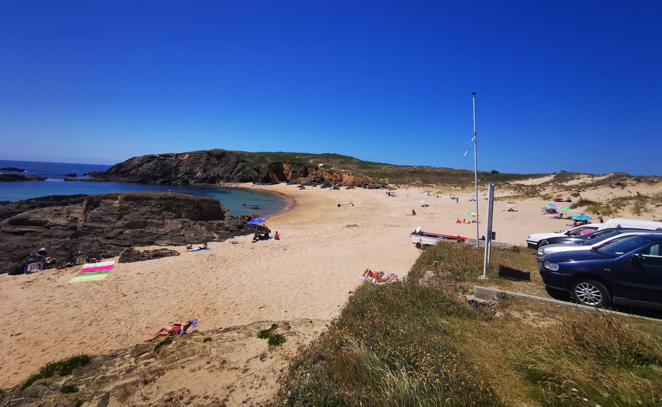 Photo de Playa de Los Botes avec sable fin blanc de surface