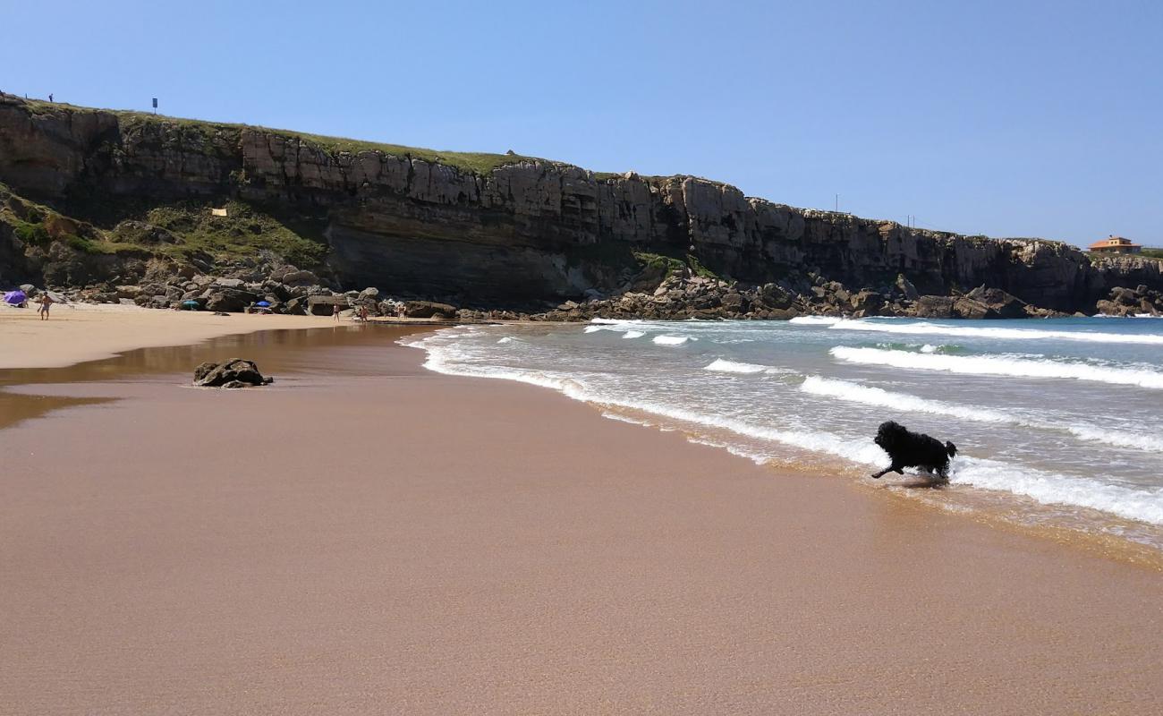 Photo de Playa de los Caballos avec sable beige de surface