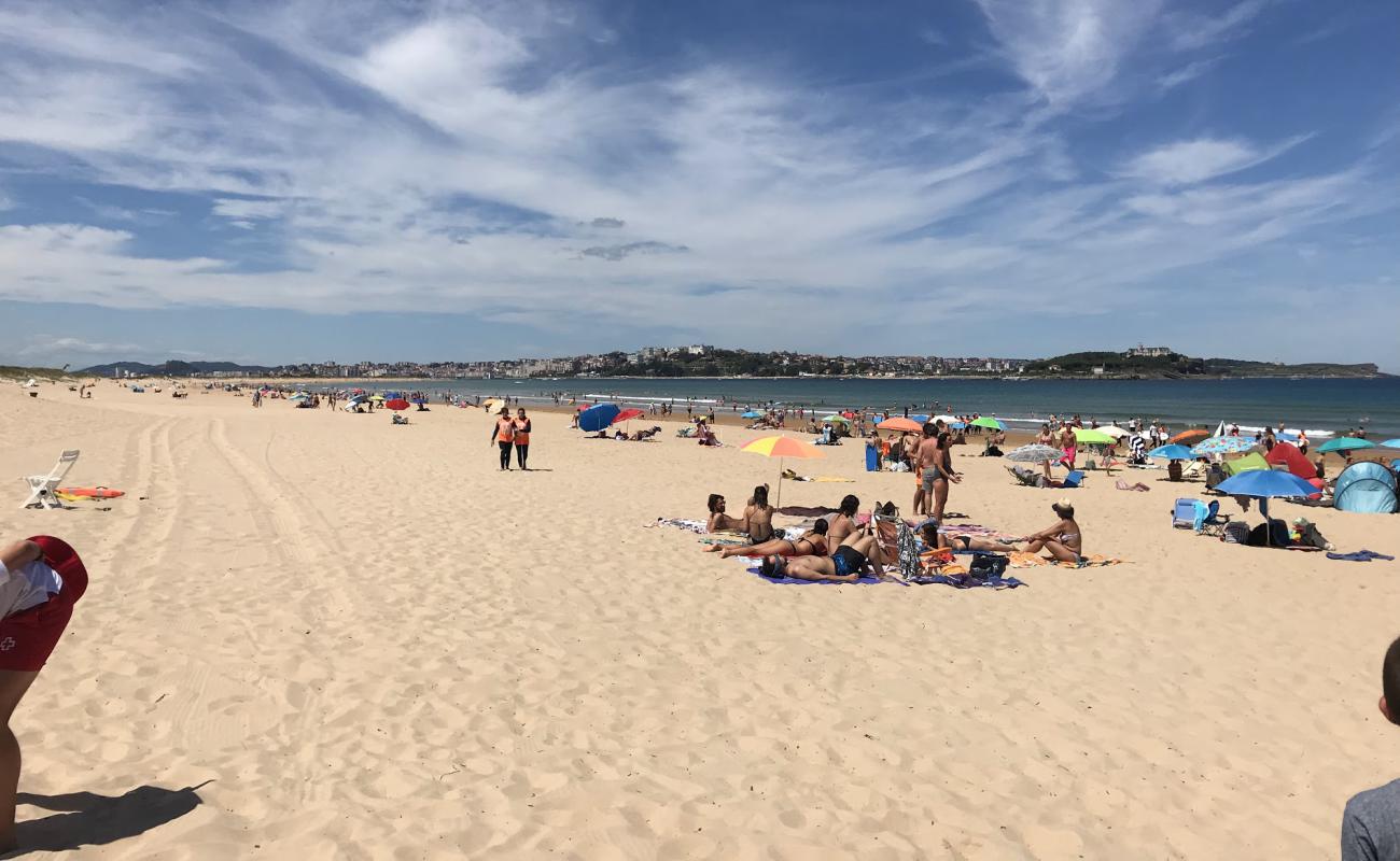 Photo de Somo Plage avec sable lumineux de surface