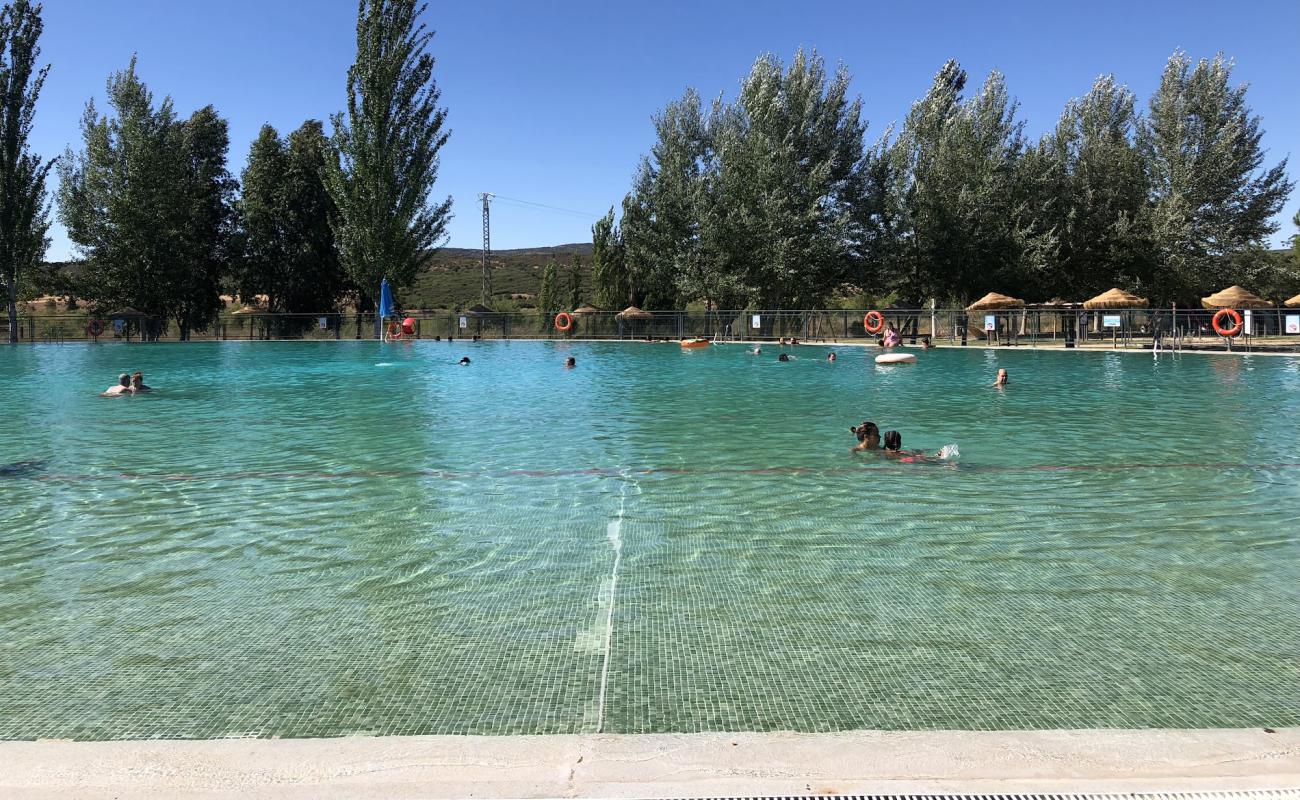 Photo de Pool Playas del Vicario avec surface béton pavée de surface