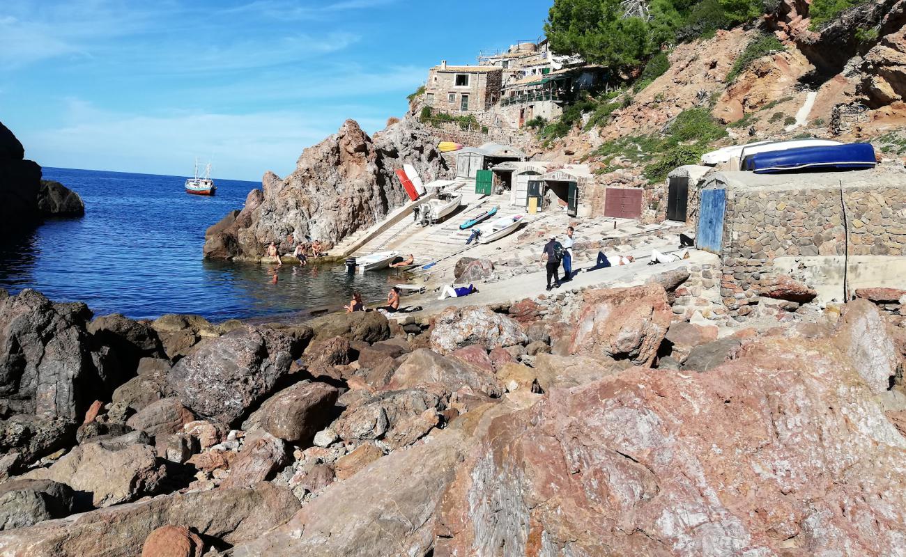 Photo de Calo de s'Estaca avec roches de surface