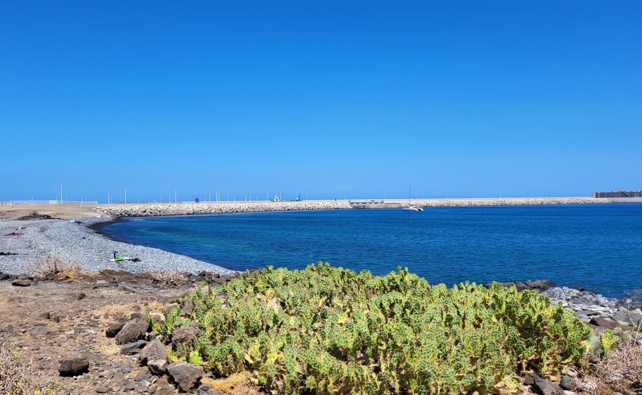 Photo de Playa del Medio avec caillou gris de surface