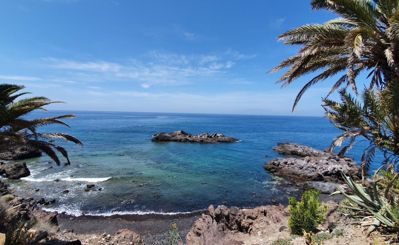 Photo de Playa Baja Larga avec caillou gris de surface