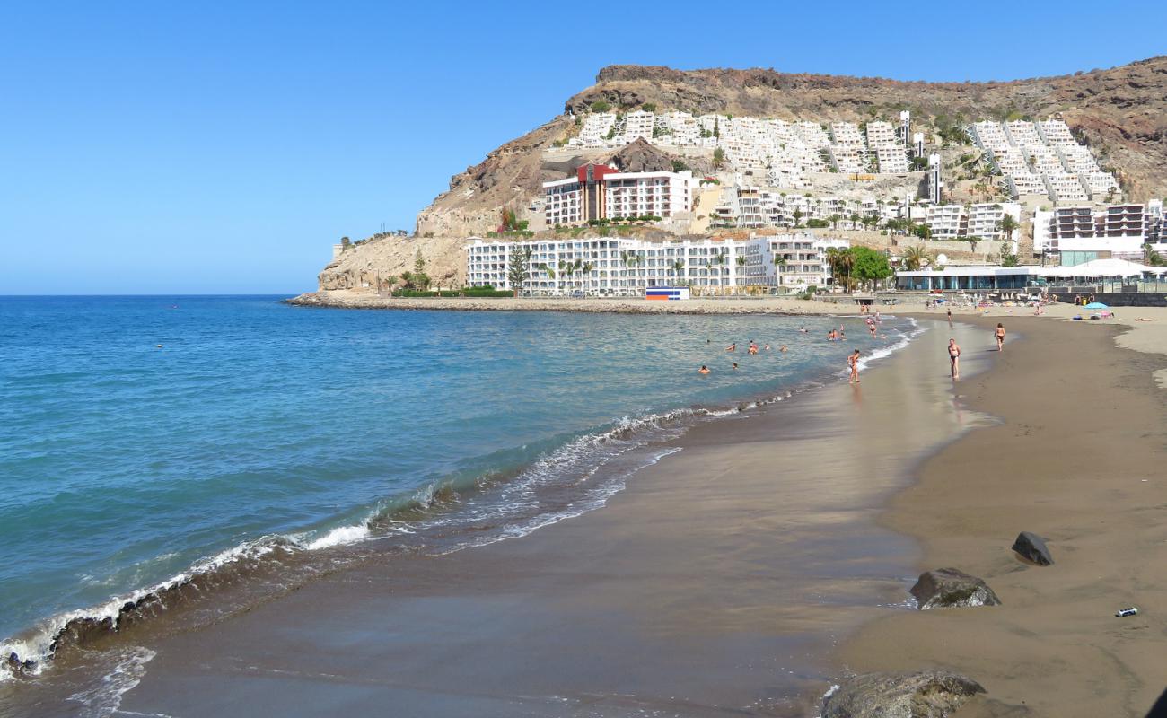 Photo de Playa del Cura avec sable gris de surface