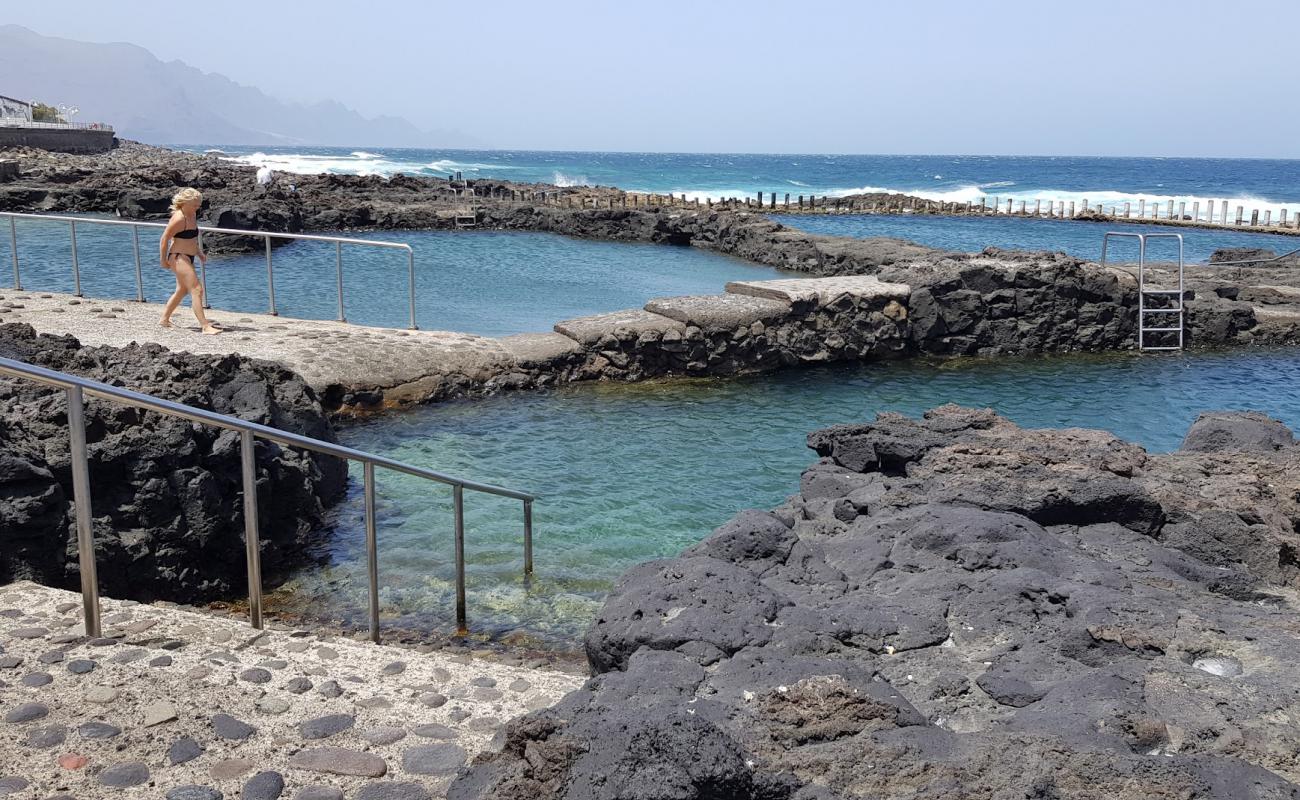 Photo de Piscinas Naturales Las Salinas avec surface béton pavée de surface