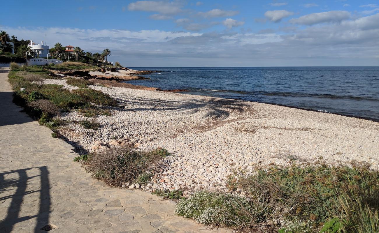 Photo de Platja del Trampoli avec roches de surface