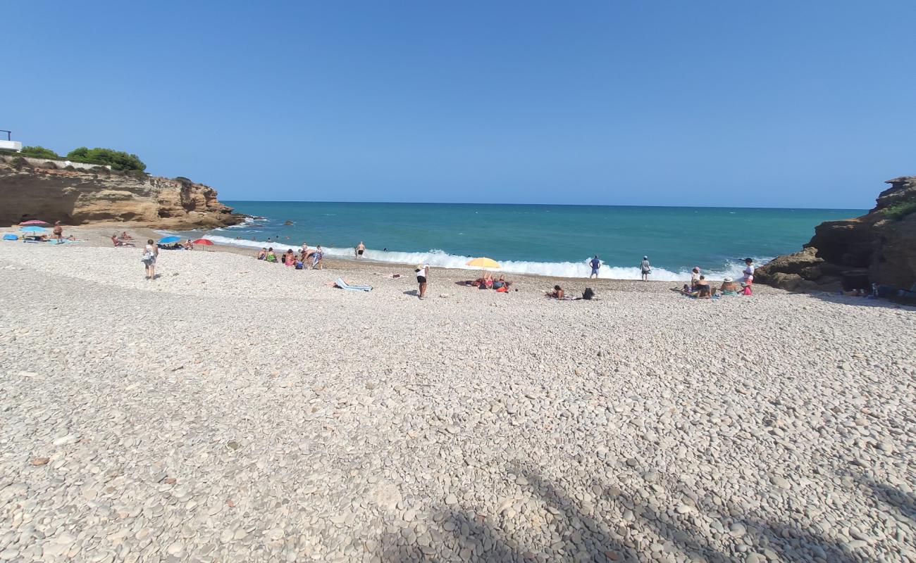 Photo de Cala del Pastor avec caillou clair de surface