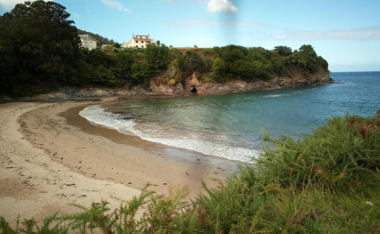 Photo de Praia de Seiramar avec sable beige de surface