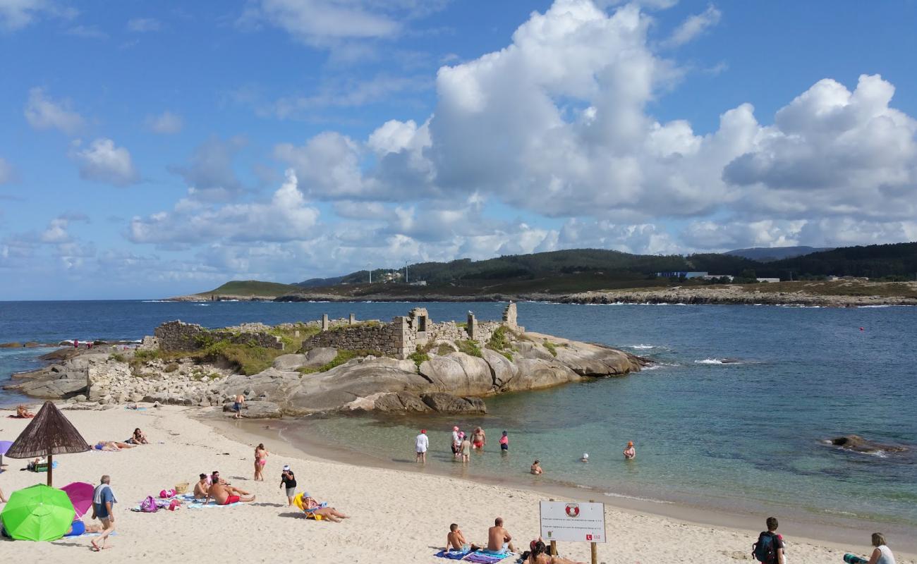 Photo de Praia Gaiosa avec sable lumineux de surface