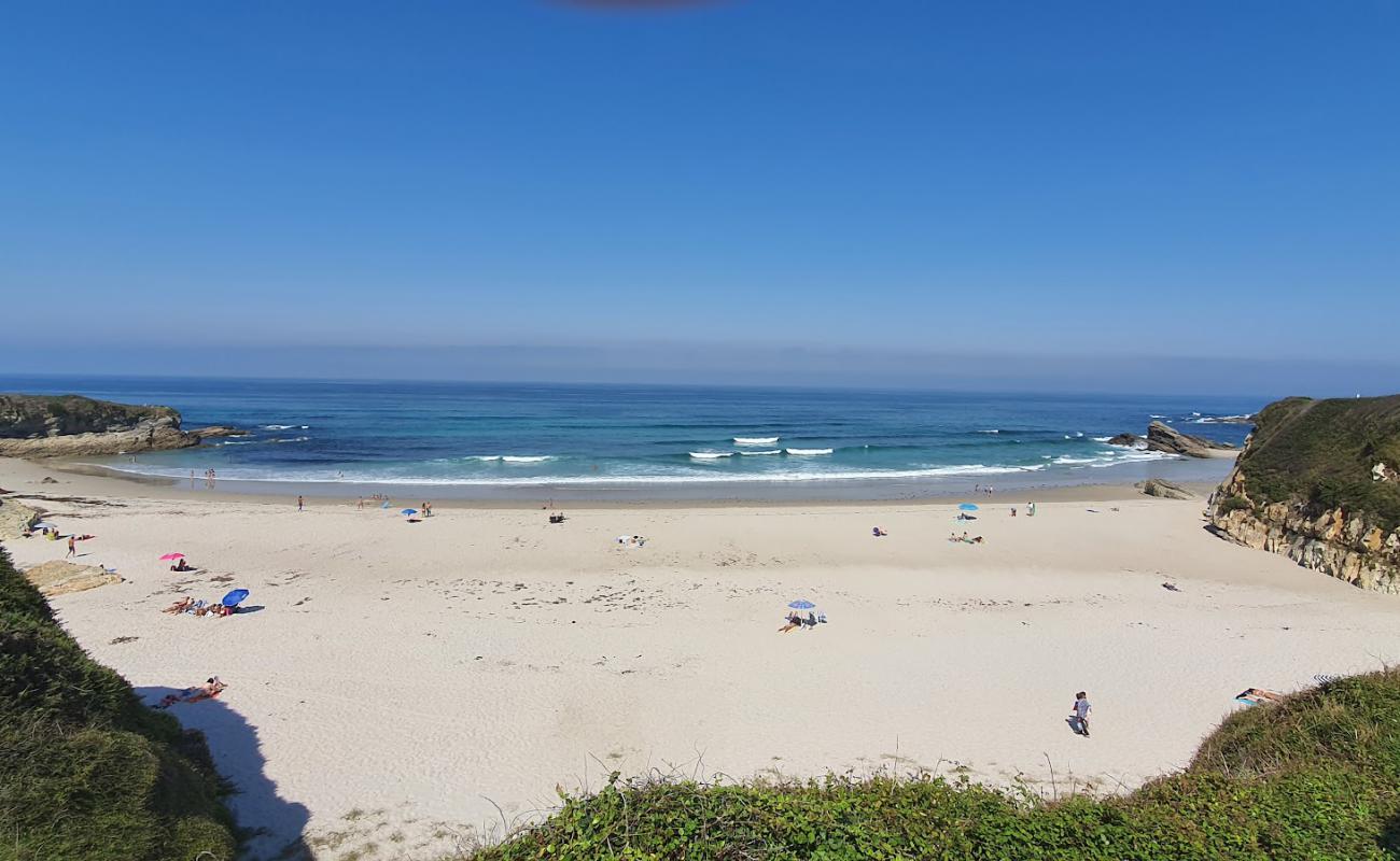 Photo de Praia Da Pasada avec sable lumineux de surface