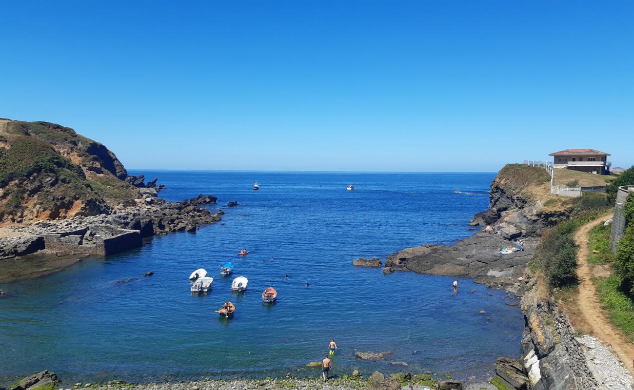 Photo de Playa de El Molin del Puerto avec caillou gris de surface