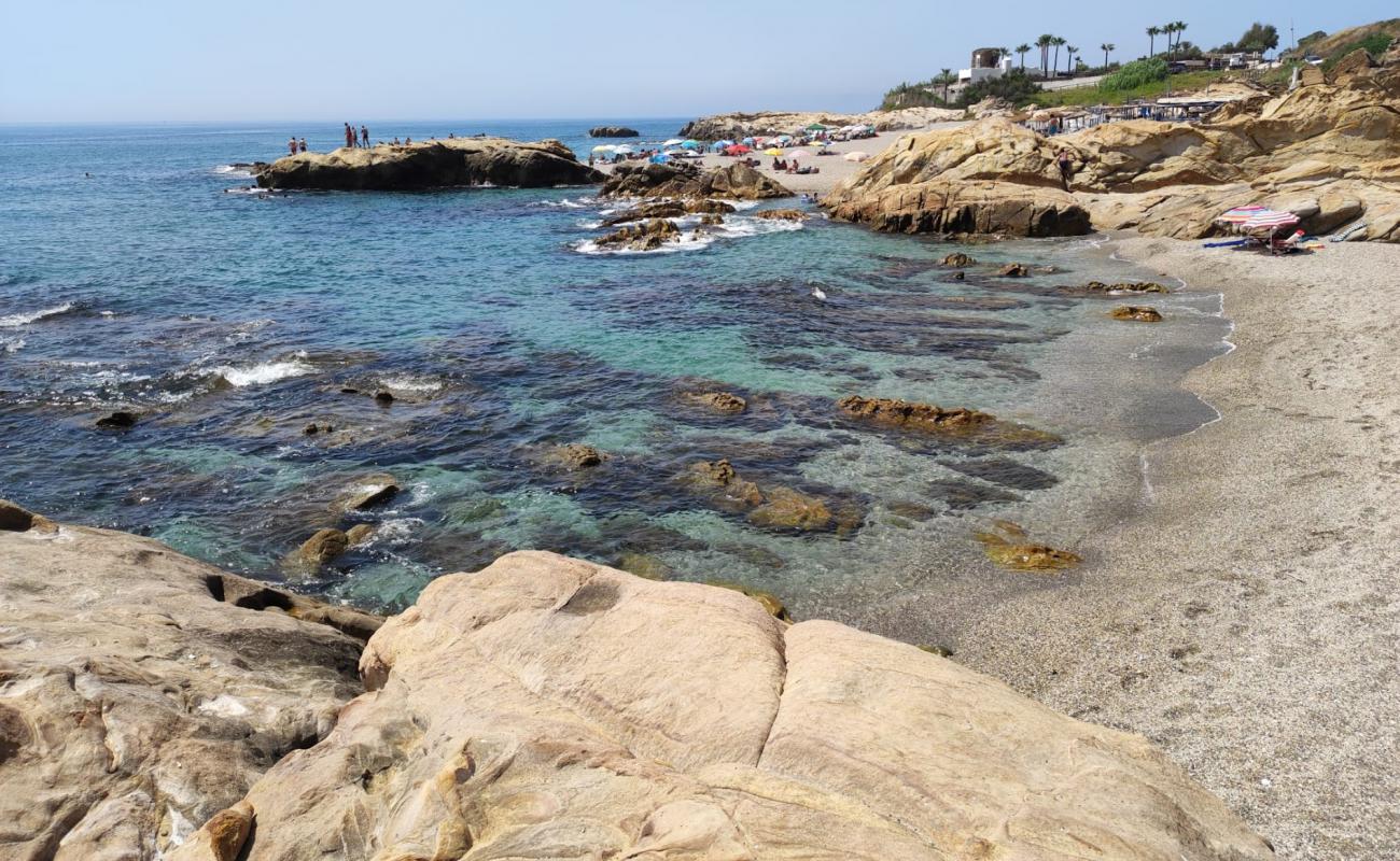 Photo de Playa de Chullera avec caillou fin clair de surface