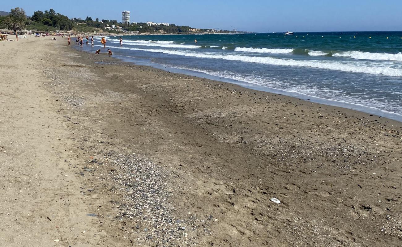 Photo de Playa del Cable avec sable lumineux de surface