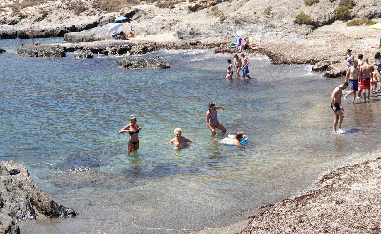 Photo de Cala Cristal avec caillou fin gris de surface