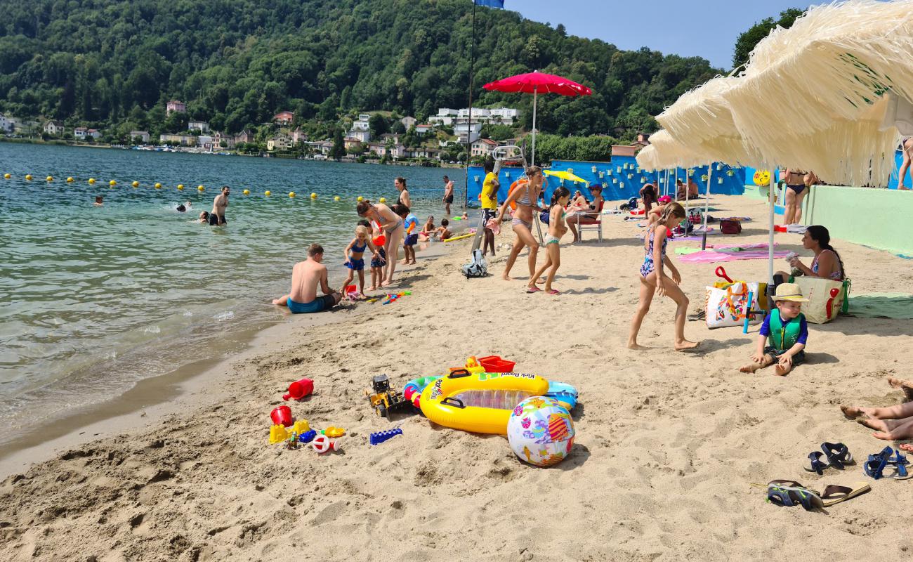 Photo de Strandbad Bonigen avec herbe de surface