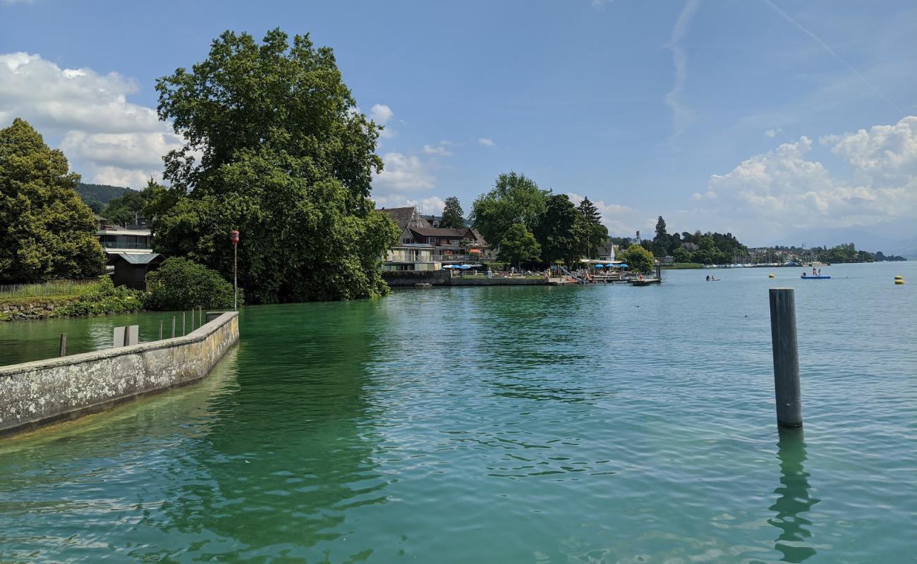 Photo de Strandbad Uetikon avec béton de surface