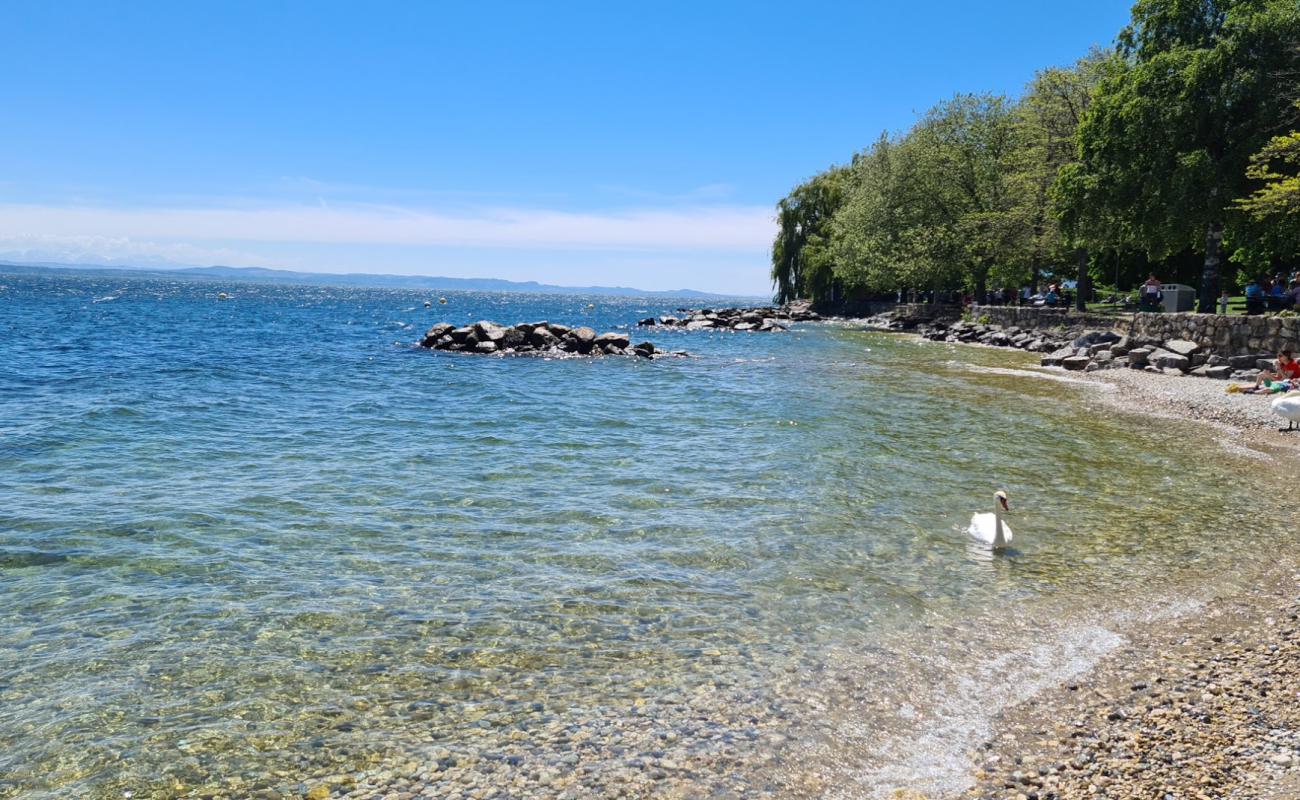 Photo de Plage des Jeunes Rives avec caillou gris de surface