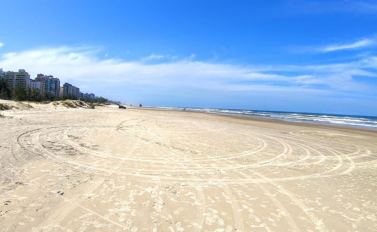 Photo de Plage des Navigateurs avec sable beige fin de surface