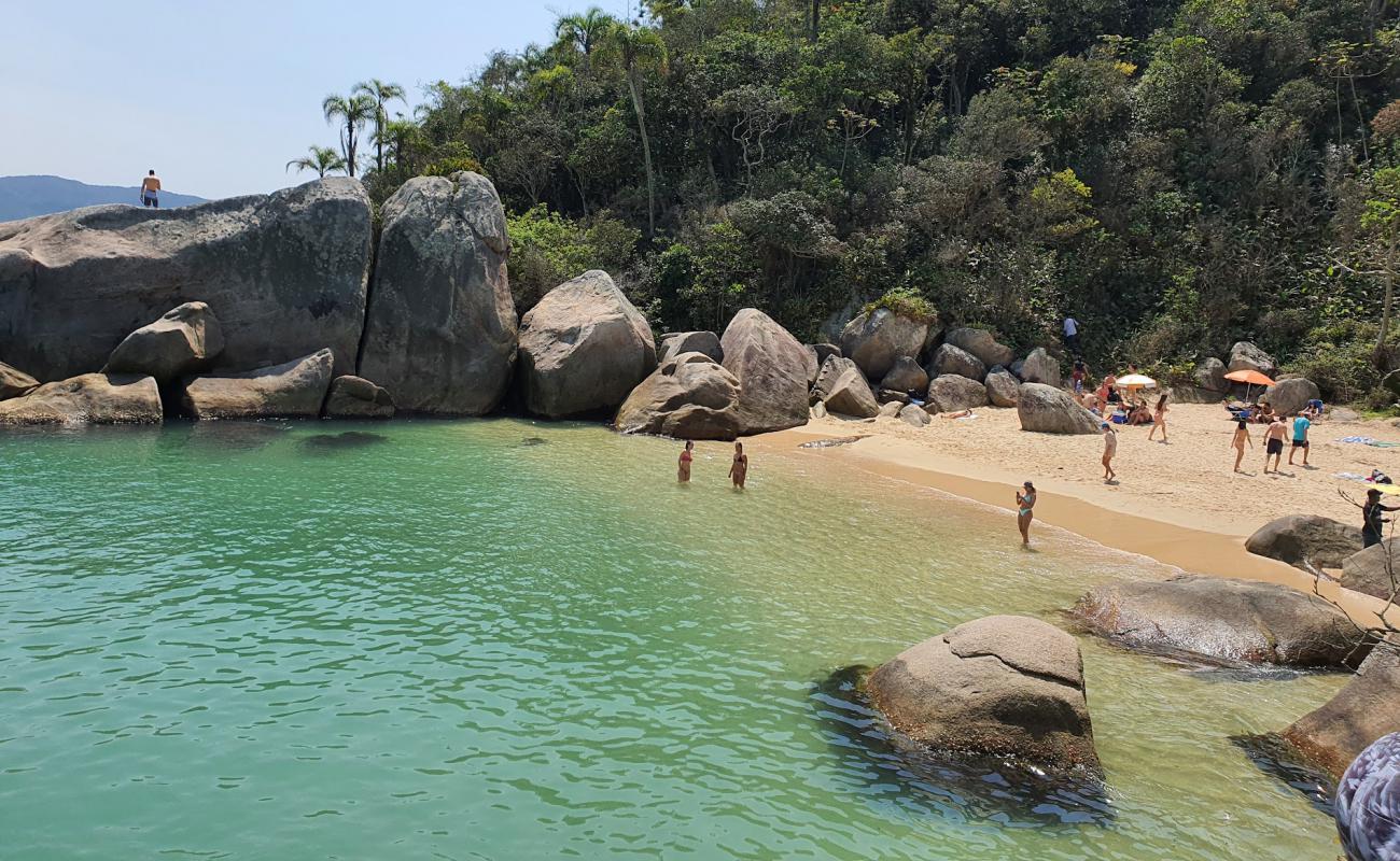 Photo de Plage de Cacao avec sable lumineux de surface