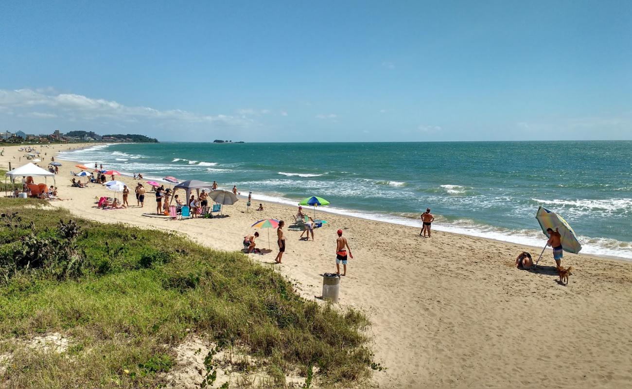Photo de Plage de Picarras avec sable beige de surface