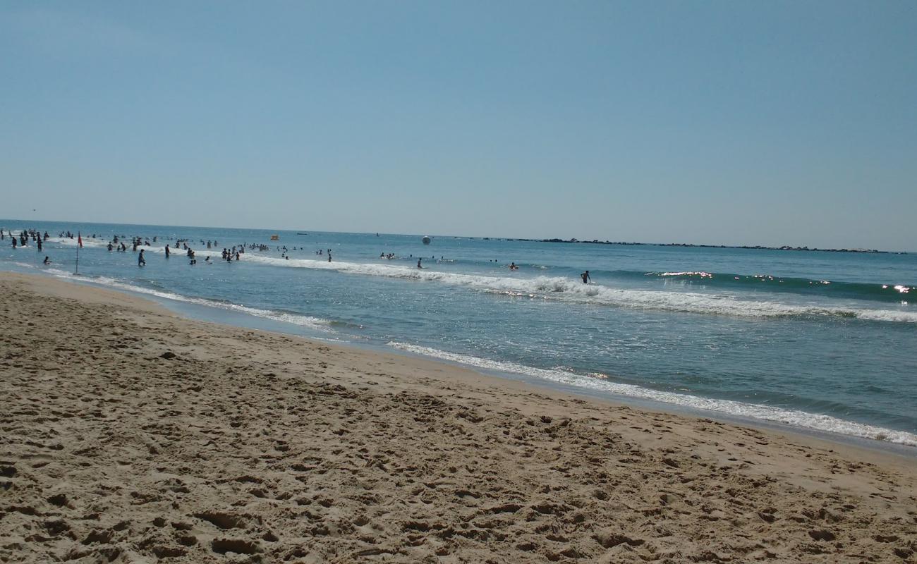 Photo de Central Beach - Barra Velha avec sable beige de surface