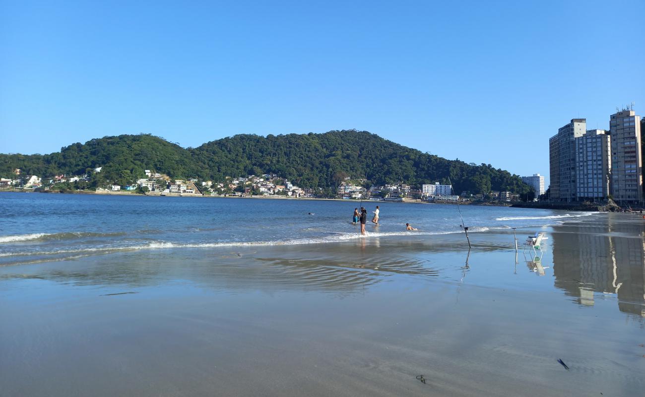 Photo de Plage de Gonzaginha avec sable fin et lumineux de surface