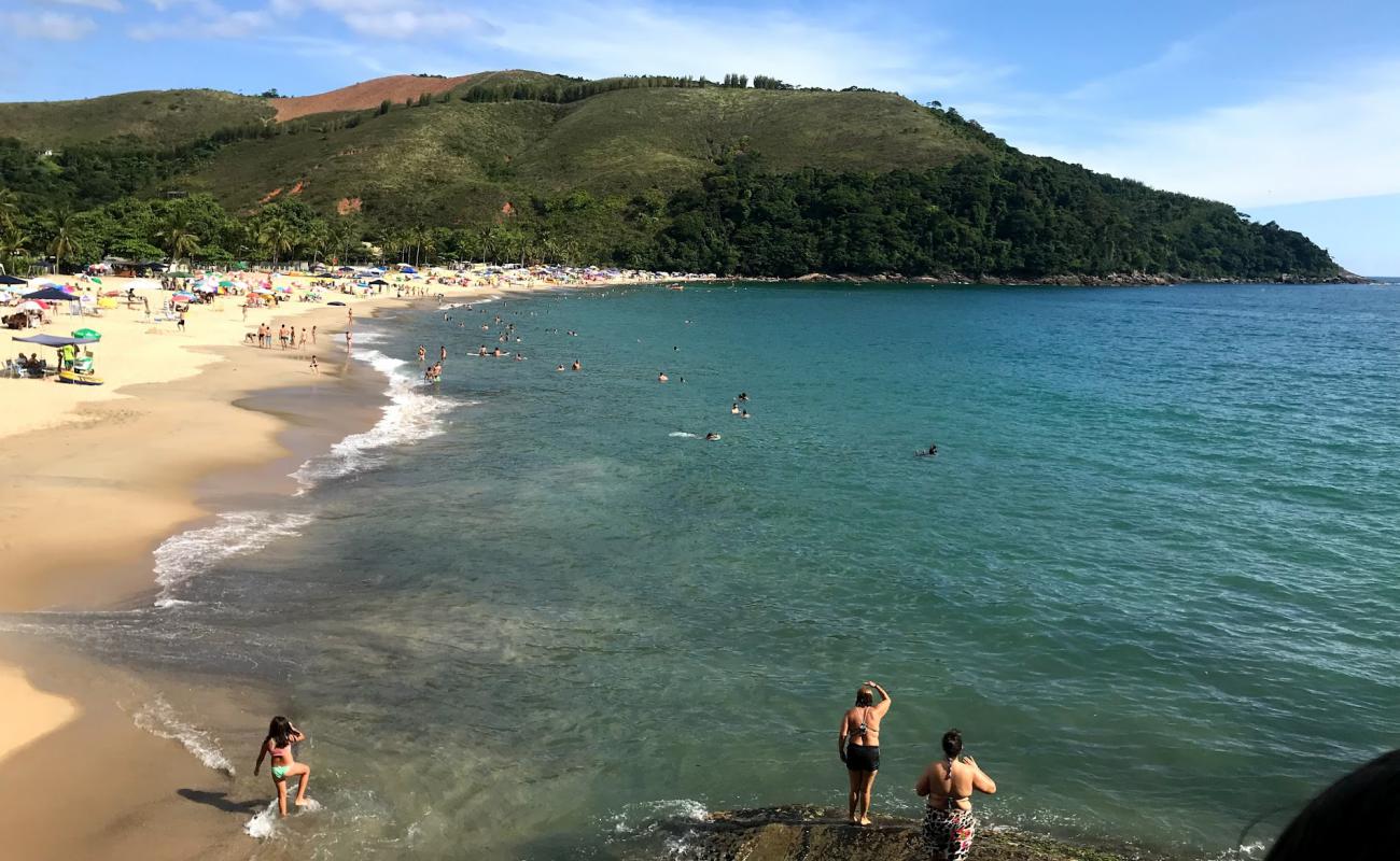Photo de Plage de Pauba avec sable beige fin de surface