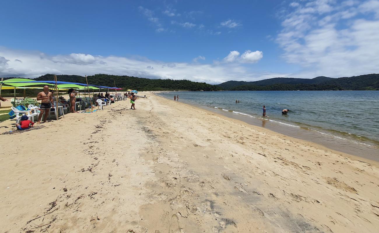 Photo de Praia Paraty Mirim avec sable beige fin de surface