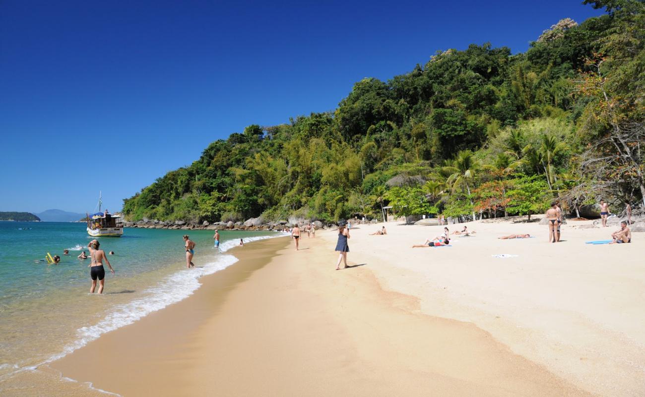 Photo de Lula Beach avec sable beige fin de surface