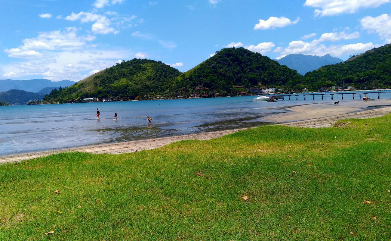 Photo de Plage de Retiro avec sable lumineux de surface