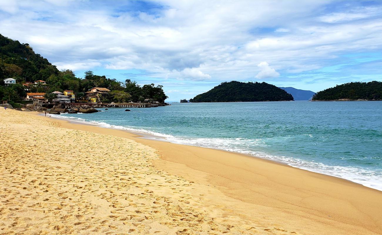 Photo de Plage de Garatucaia avec sable lumineux de surface