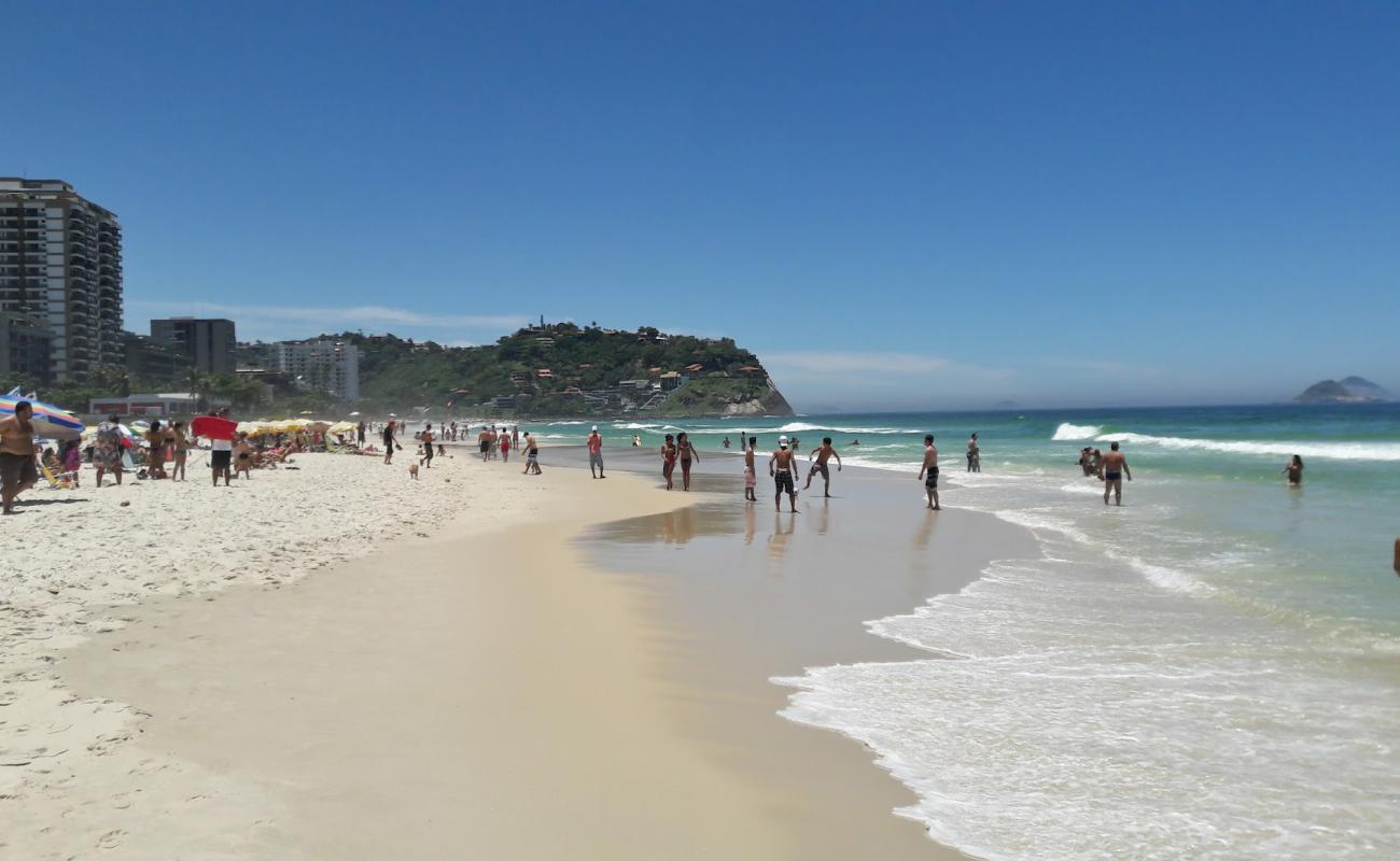 Photo de Plage Pepe avec sable beige fin de surface