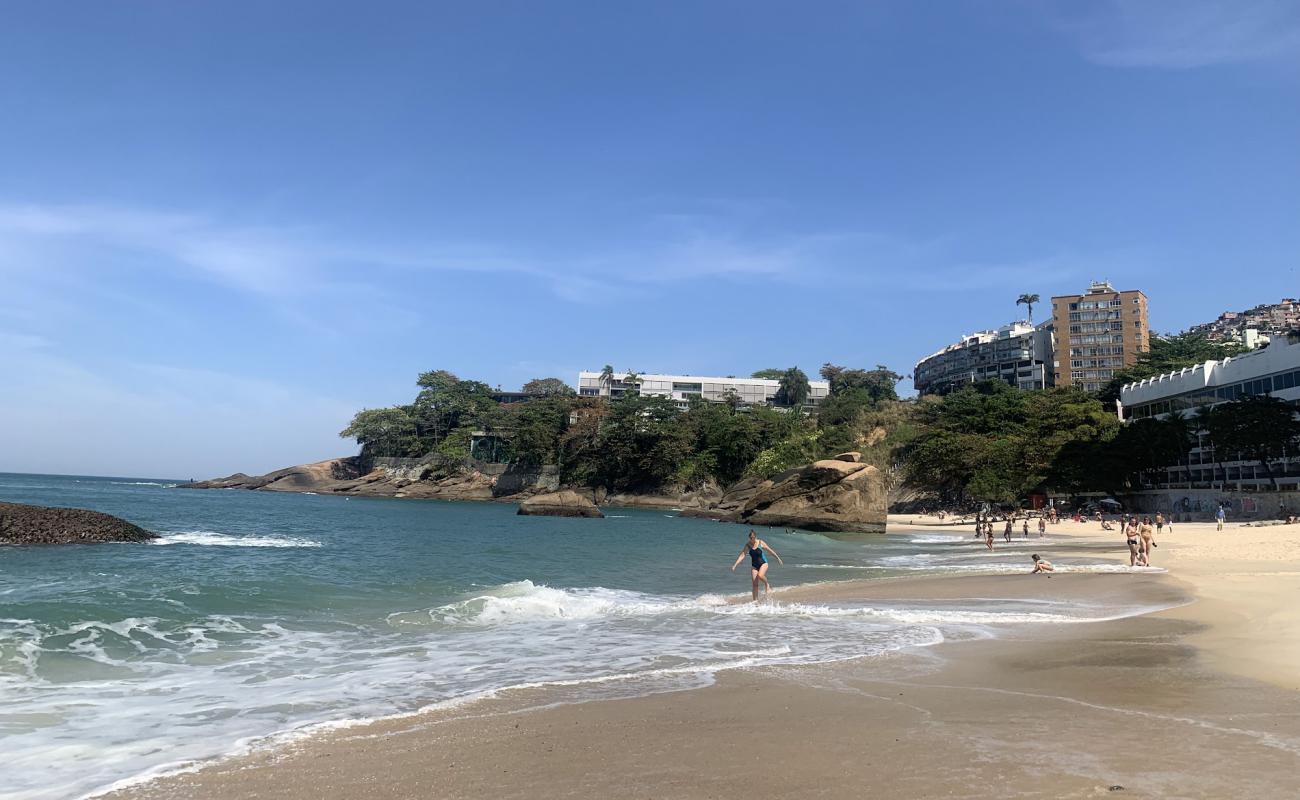 Photo de Praia do Vidigal avec sable beige fin de surface