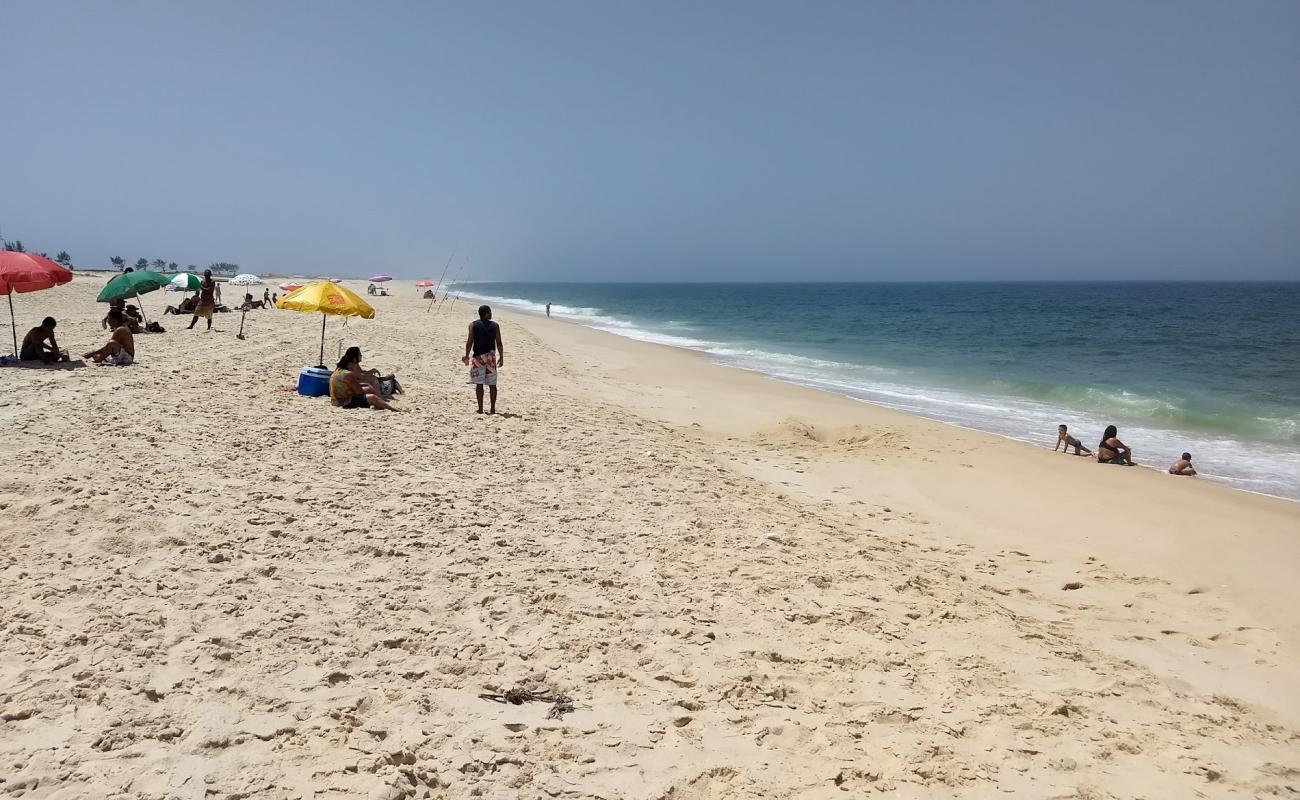Photo de Praia da Aeronautica avec sable beige fin de surface