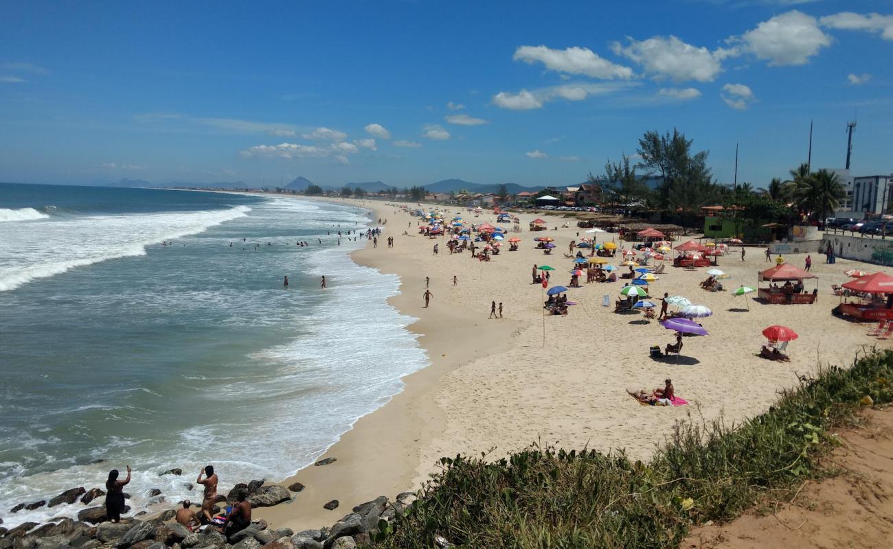 Photo de Praia De Ponta Negra avec sable fin et lumineux de surface