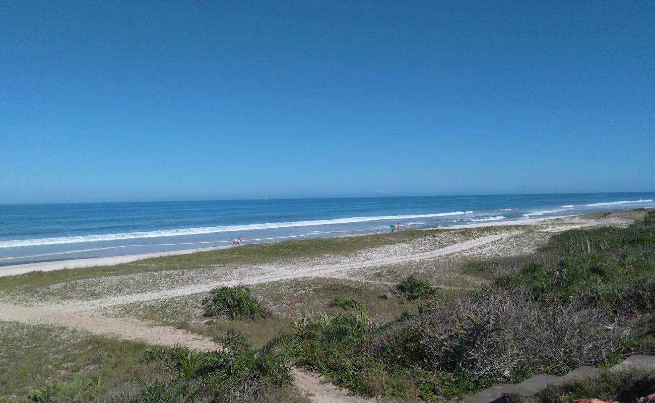 Photo de Praia da Pernambuca avec sable fin blanc de surface