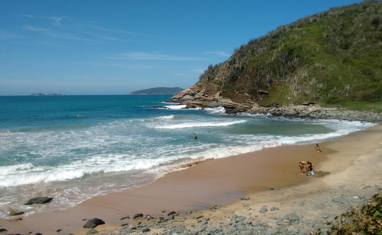 Photo de Praia de Jose Goncalves avec sable lumineux de surface