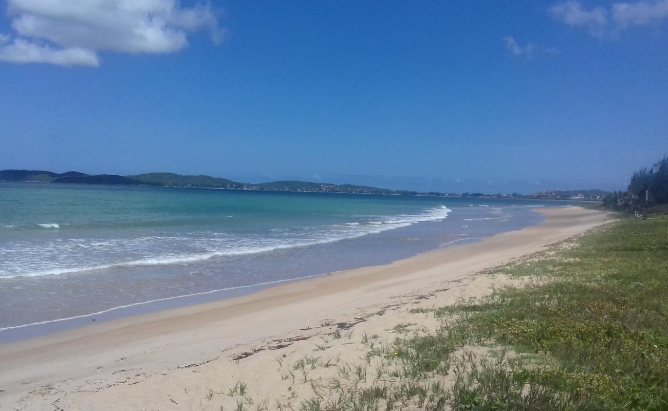 Photo de Praia Rasa avec sable lumineux de surface