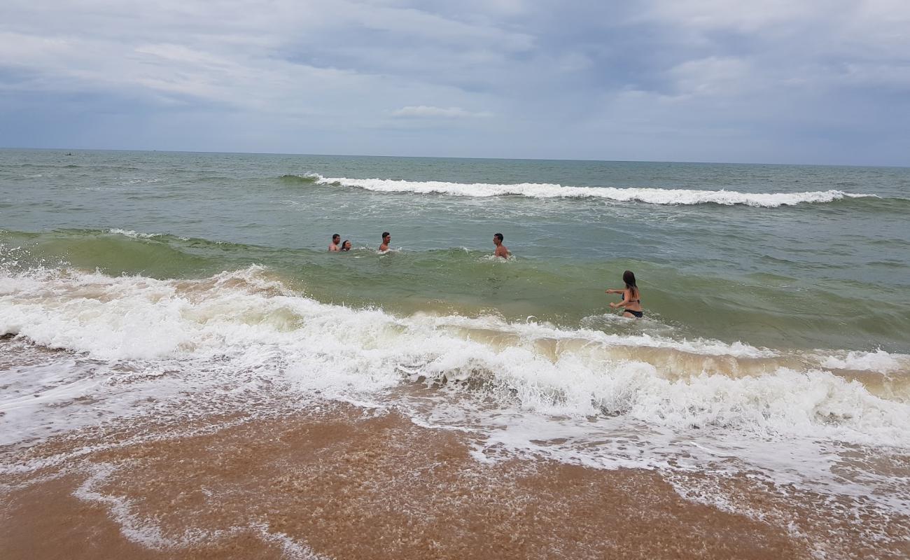 Photo de Plage de Neves avec sable beige de surface
