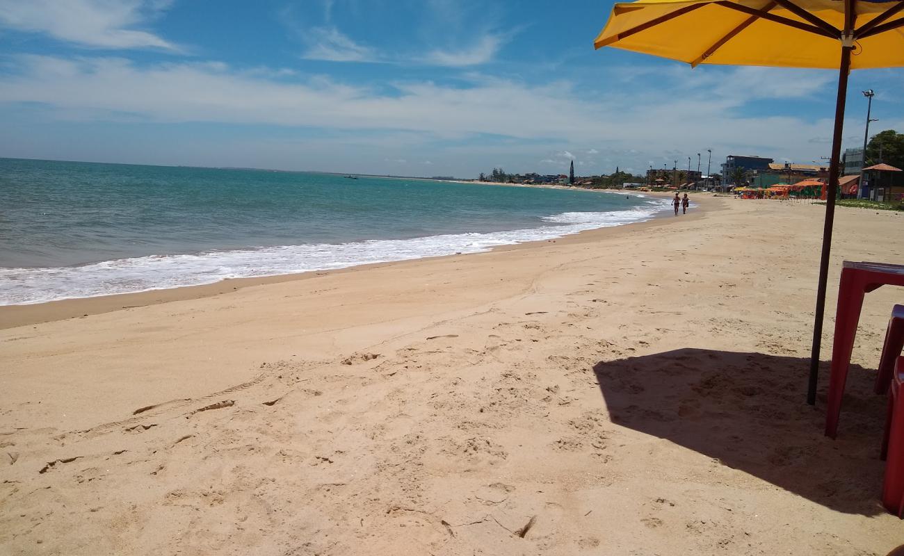 Photo de Plage d'Itaoca avec sable lumineux de surface