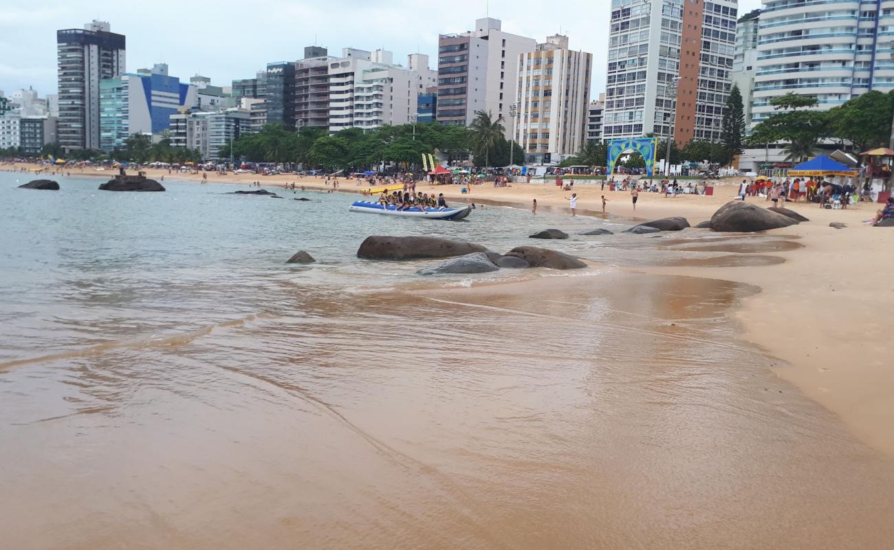 Photo de Plage de Costa avec sable lumineux de surface