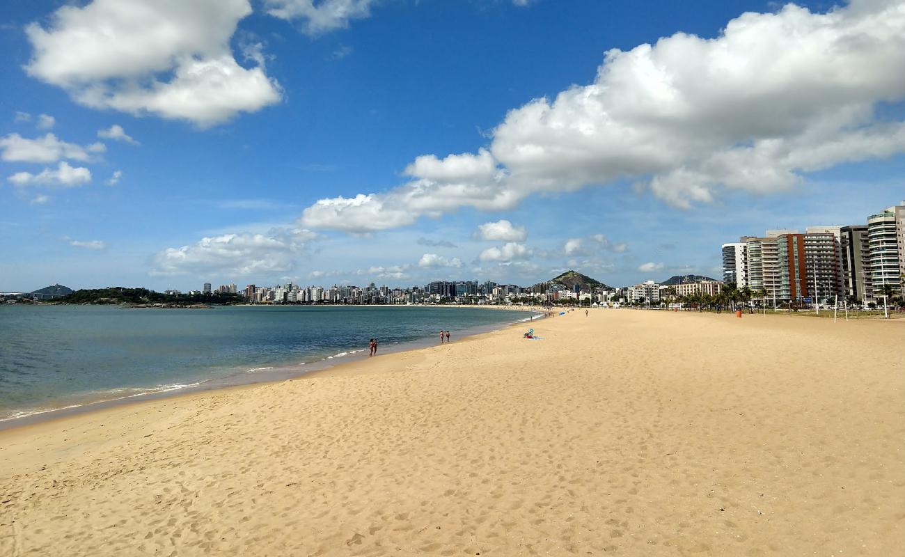 Photo de Plage de Camburi avec sable lumineux de surface