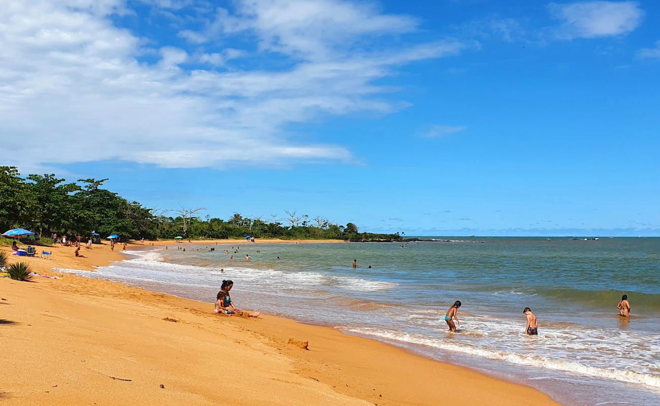 Photo de Plage des Quinze avec sable beige de surface