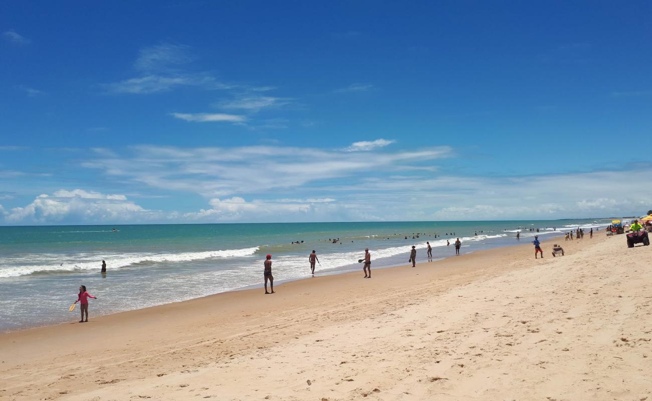 Photo de Costa do Atlântico Beach avec sable beige de surface