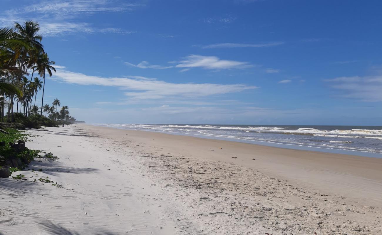 Photo de Praia de Lencois avec sable beige fin de surface