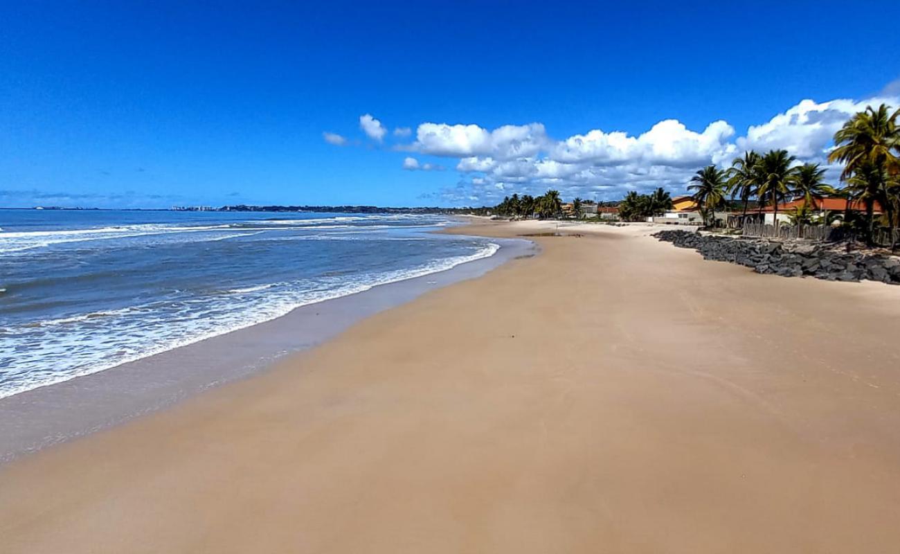 Photo de Praia do Norte avec sable beige fin de surface